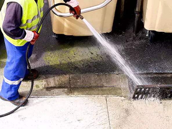 Why Choose JKC Plumbing for Hydro Jetting in Tecumseh, MI?